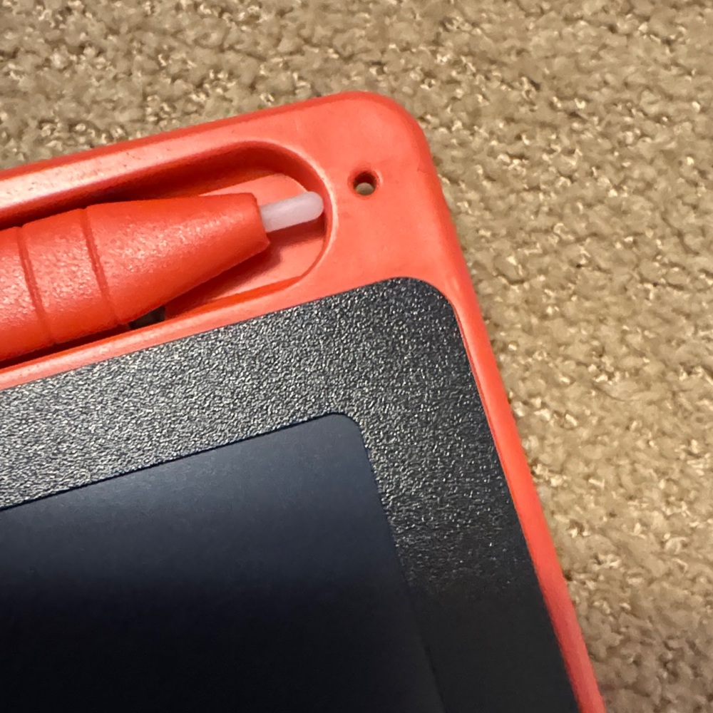 LCD Writing Tablet - Red - Picture 4 of 5